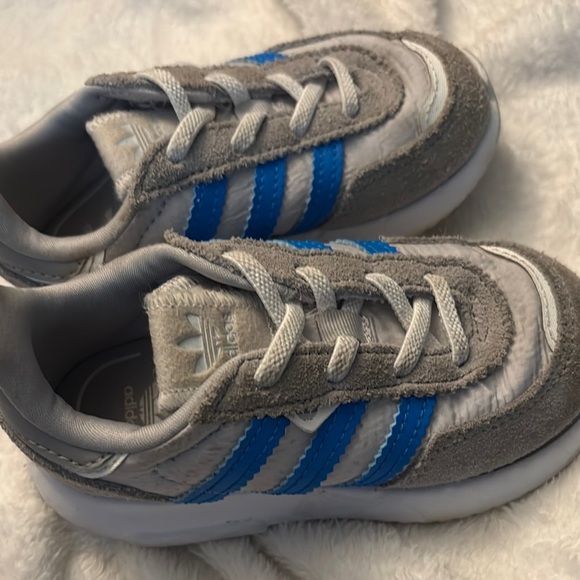 Adidas Gray and Blue Mesh Sneakers with Signature Stripes - Picture 3 of 3